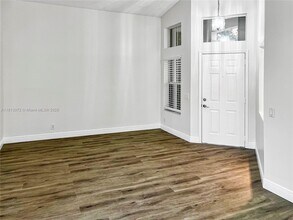 841 Stanton Dr in Weston, FL - Building Photo - Building Photo