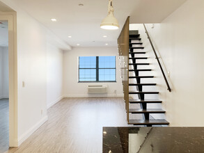 139-141 Alexander Ave in Bronx, NY - Building Photo - Interior Photo