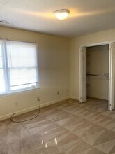 5520 Kaplan Dr in Raleigh, NC - Building Photo - Building Photo