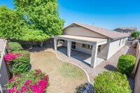 17633 W Lilac St photo'