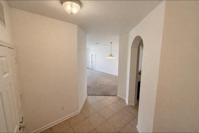 3332 Robert Trent Jones Dr in Orlando, FL - Building Photo - Building Photo