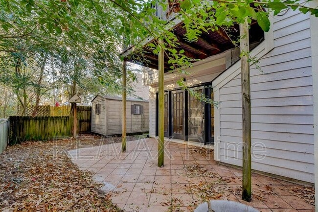 property at 740 S Lake Cir