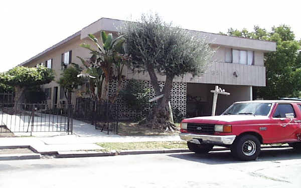 351 N Avenue 51 Ave in Los Angeles, CA - Building Photo - Building Photo