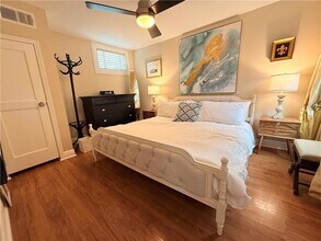 611 Lyons St in New Orleans, LA - Foto de edificio - Building Photo