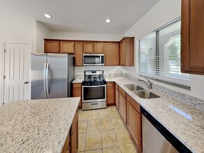 784 N Highlands Grove Ln in Sahuarita, AZ - Building Photo - Building Photo