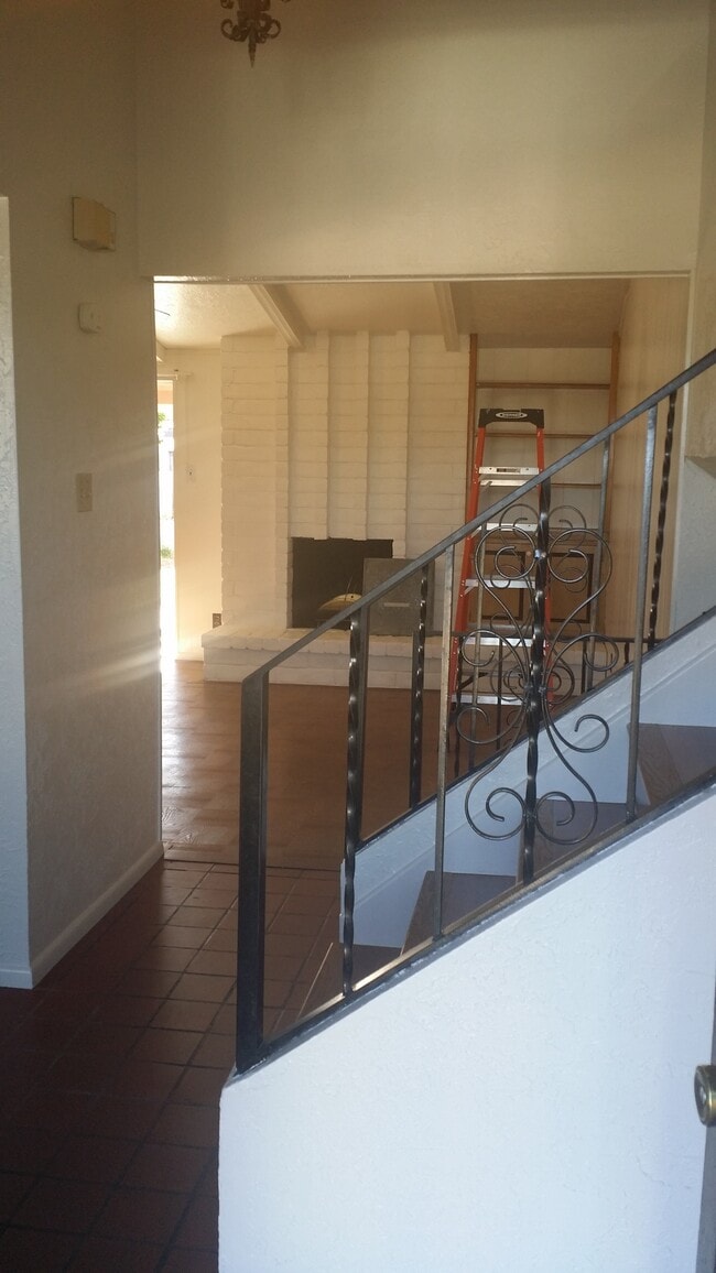 2200 Cleopatra Pl NE in Albuquerque, NM - Building Photo - Building Photo