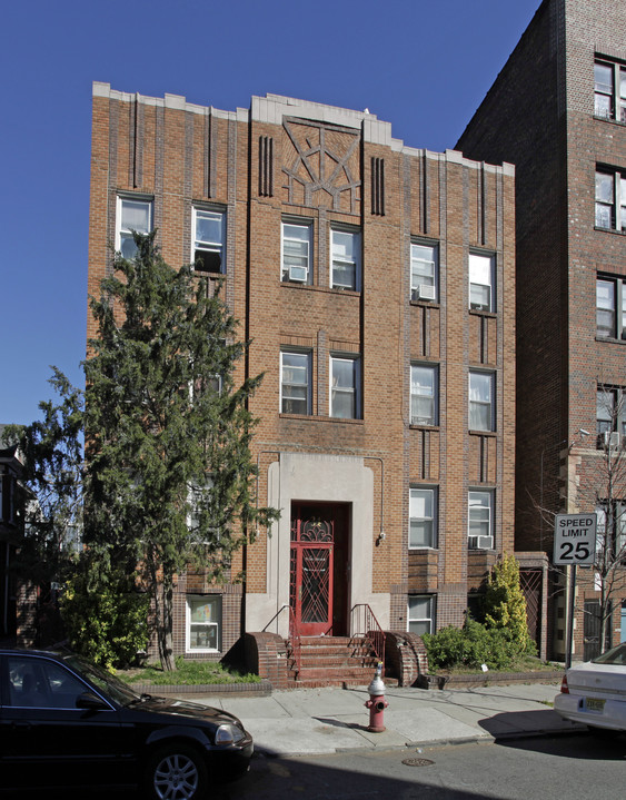 Lotus Manor in Jersey City, NJ - Foto de edificio