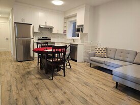 5248 Goldspring Pl in Chilliwack, BC - Building Photo