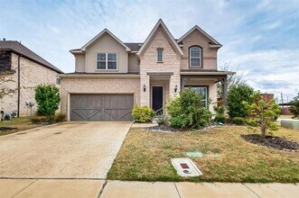 7702 Sonian Forest Dr in Irving, TX - Building Photo - Building Photo