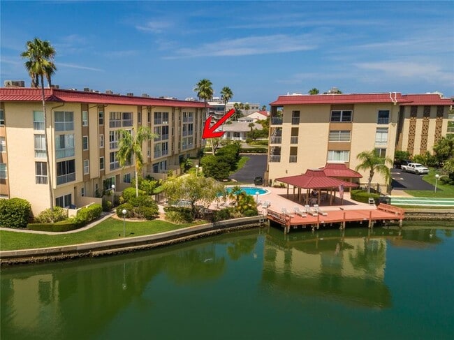 105 Island Way in Clearwater, FL - Building Photo - Building Photo