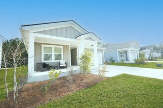 227 Old Field Run in Richmond Hill, GA - Building Photo - Building Photo