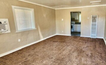 1452 N 5th St in Fresno, CA - Building Photo - Building Photo