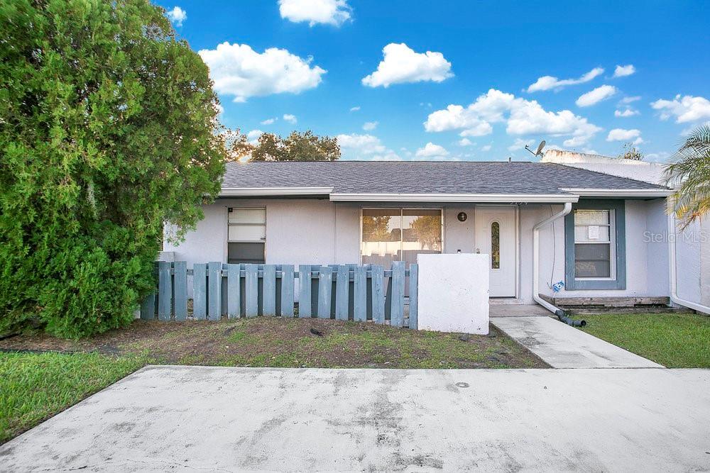 3154 Stonecastle Rd in Orlando, FL - Building Photo