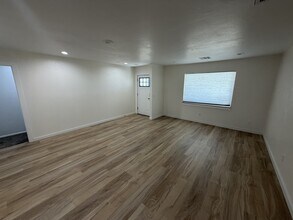 4502 Jordan Ave in Edmond, OK - Building Photo - Building Photo