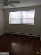 901 E Pleasant Ave in Glenside, PA - Building Photo - Building Photo