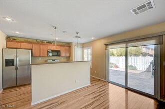 3192 Subtle Color Ave in Henderson, NV - Building Photo - Building Photo