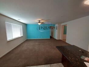 5609 Summer Land Dr in Linda, CA - Building Photo - Building Photo