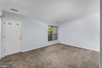 2204 Commissary Cir in Odenton, MD - Building Photo - Building Photo