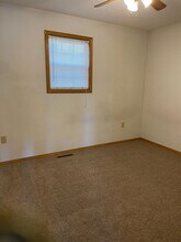 579 S Krudwig Ave in Lebanon, MO - Building Photo - Building Photo