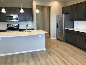 15455 E 47th Dr in Denver, CO - Building Photo - Building Photo