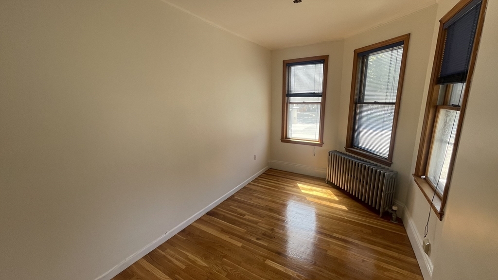 234 Cypress St, Unit 1 in Brookline, MA - Building Photo