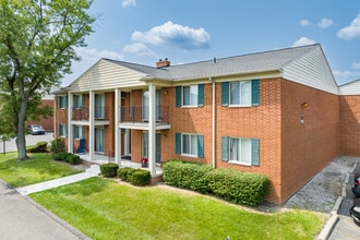 Riverstone in Southfield, MI - Foto de edificio - Building Photo