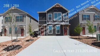 7122 Magnolia Pass in San Antonio, TX - Building Photo