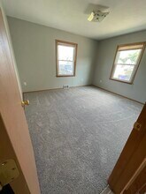 1422 9th St NW in Cedar Rapids, IA - Building Photo - Building Photo
