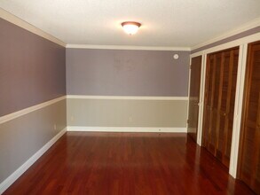 1313 Magnolia Ct in Fircrest, WA - Building Photo - Building Photo