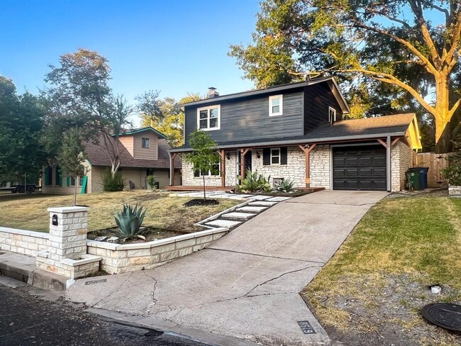 8519 Shenandoah Dr in Austin, TX - Building Photo - Building Photo