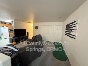 202 S Empress Dr in Pueblo, CO - Building Photo - Building Photo