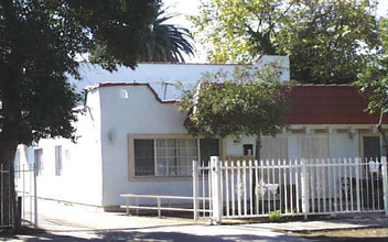 14836 Delano St in Van Nuys, CA - Building Photo - Building Photo