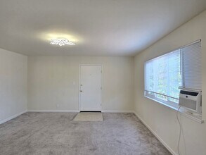 3579 Agate Dr, Unit 07 in Santa Clara, CA - Foto de edificio - Building Photo