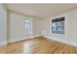 2939 Russell Ave N in Minneapolis, MN - Building Photo - Building Photo