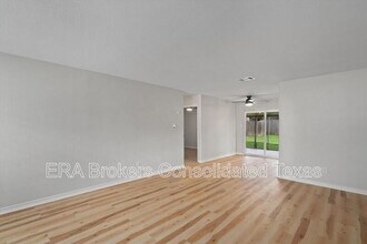 2532 Chaparral Trail in Austin, TX - Building Photo - Building Photo