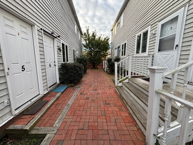 26 Fairfield Ave in Norwalk, CT - Building Photo - Building Photo