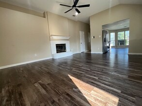 3001 Green Vista Ct in Grand Prairie, TX - Building Photo - Building Photo