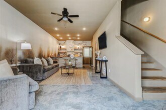 302 W 31st St in Bryan, TX - Building Photo - Building Photo