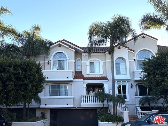 property at 1076 Orange Grv Ave