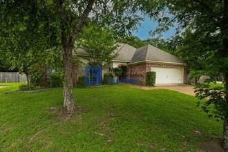118 Devlin Dr in Madison, MS - Building Photo - Building Photo