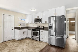 2985 New Jersey Ave in Lemon Grove, CA - Building Photo - Building Photo