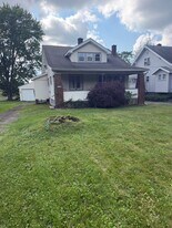 5418 Southern Blvd in Youngstown, OH - Building Photo