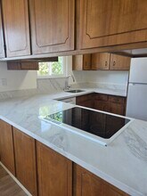 3124 Yosemite Ave, Unit 3 in El Cerrito, CA - Foto de edificio - Building Photo