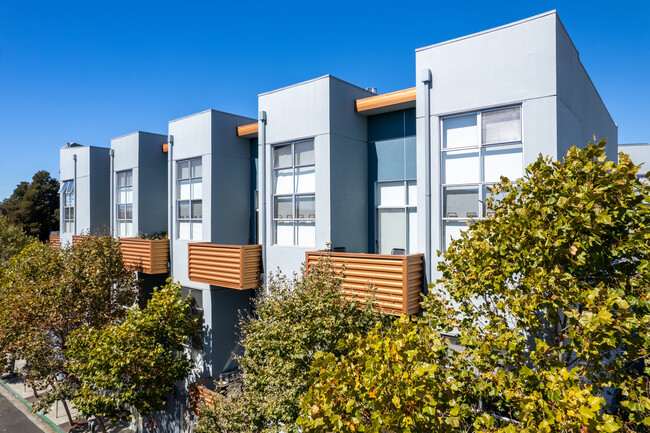 3960 Adeline St in Emeryville, CA - Foto de edificio - Building Photo