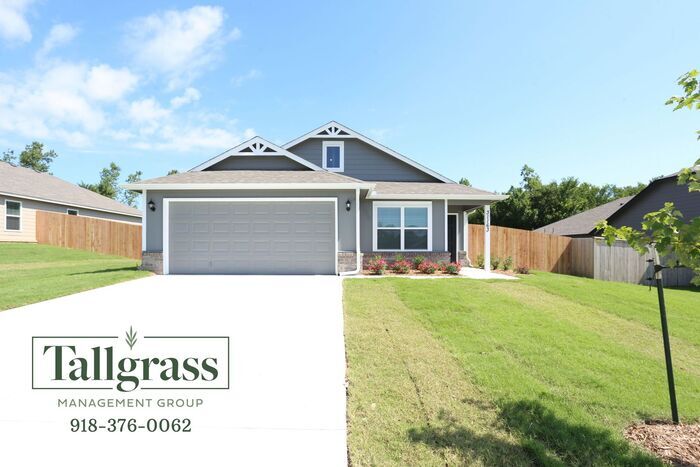 123 E Latimer St in Tulsa, OK - Building Photo