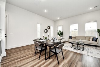 879 Rachel St in Houston, TX - Building Photo - Building Photo