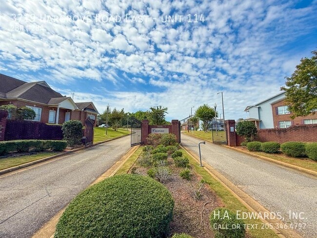 property at 3719 Hargrove E Rd