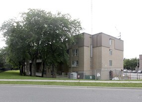 Neptune Drive in Toronto, ON - Building Photo