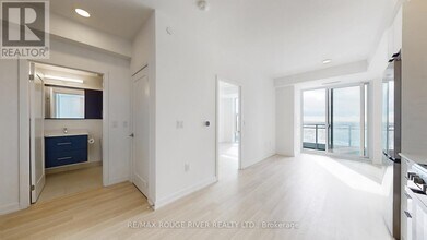 9751 Markham Rd in Markham, ON - Building Photo - Building Photo