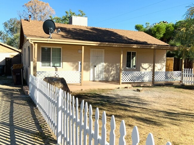 7471 Elk Trail in Yucca Valley, CA - Building Photo - Building Photo